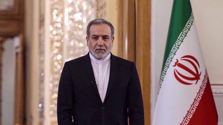 যুক্তরাষ্ট্র পারমাণবিক অস্ত্রে সজ্জিত এক দখলদার দানব: ইরানের পররাষ্ট্রমন্ত্রী