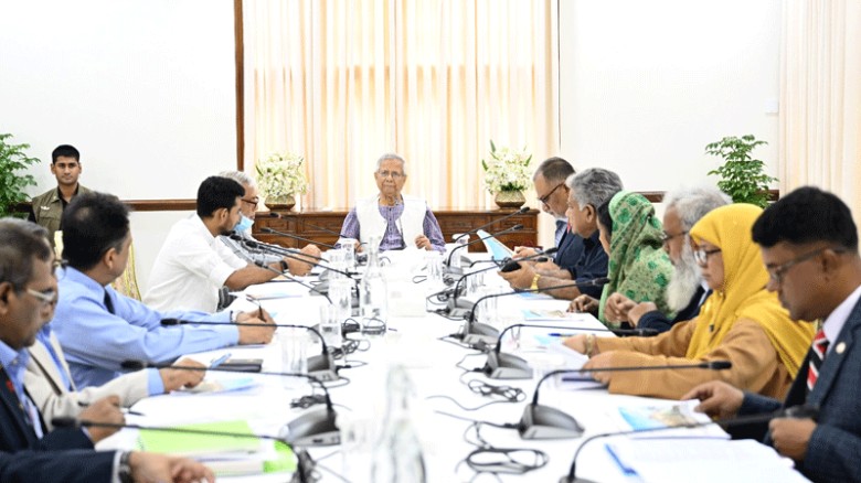 পরিবেশকে নেতিবাচক প্রভাবমুক্ত রেখে যোগাযোগ ব্যবস্থা উন্নয়নের আহ্বান প্রধান উপদেষ্টার