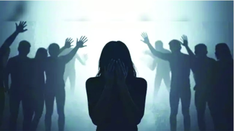 শরীয়তপুরে কলেজ থেকে ফেরার পথে শিক্ষার্থীকে সংঘবদ্ধ ধর্ষণ