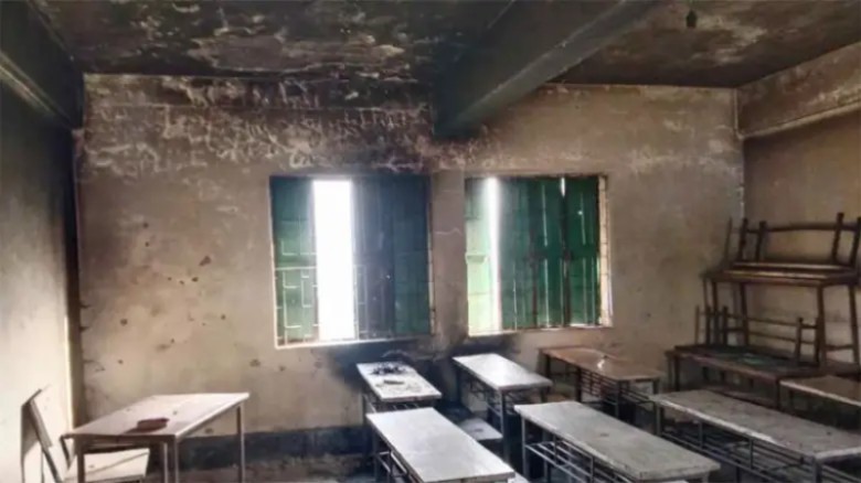 নেত্রকোনায় ভোটকেন্দ্রে অগ্নিসংযোগ: ভীতি ছড়াতে ৫ স্কুলে নাশকতার চেষ্টা