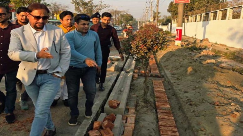 চট্টগ্রামে প্রথম সাইকেল ট্র্যাক নির্মাণের ঘোষণা দিলেন মেয়র ডা. শাহাদাত হোসেন