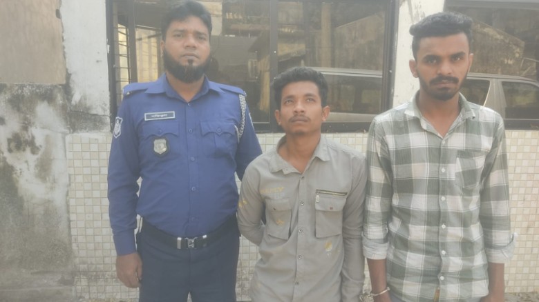 কালীগঞ্জে চুরি হওয়া ইজিবাইক ২৪ ঘণ্টায় উদ্ধার, আটক ২