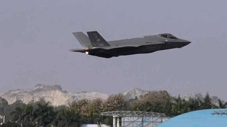 কুয়েতি আকাশ প্রতিরক্ষা ব্যবস্থায় ‘ভুলবশত’ ৩ মার্কিন যুদ্ধবিমান ভূপাতিত