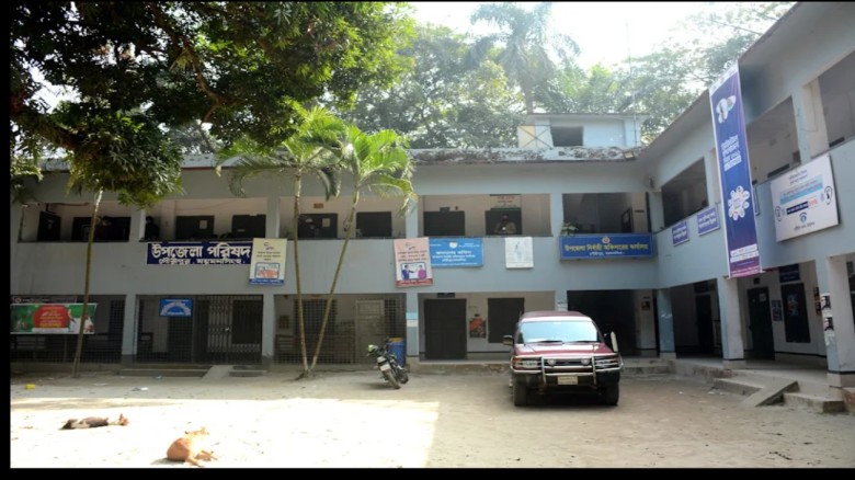 গৌরীপুরে গরুর হাটে প্রশাসনের ‘নিকু’ বাণিজ্য, রাজস্ব ফাঁকি ৪০ লাখ