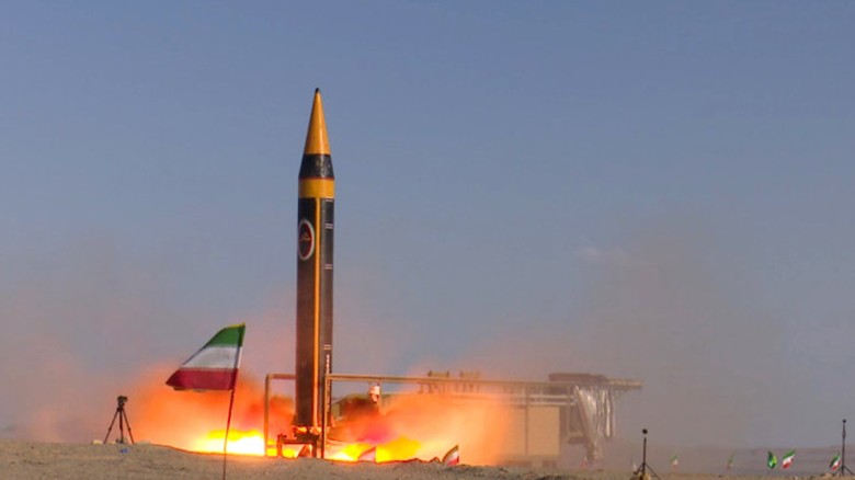 আবারও মার্কিন ঘাঁটিতে হাইপারসনিক ক্ষেপণাস্ত্র হামলা চালাল ইরান