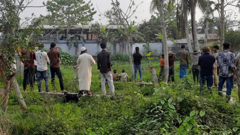 বাগেরহাটে ডোবা থেকে নিখোঁজের ৫ দিন পর নারীর অর্ধগলিত মরদেহ উদ্ধার