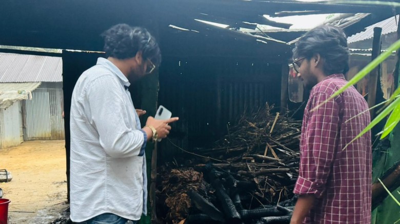 ময়মনসিংহে এনসিপি নেতার  বাড়িতে অগ্নিসংযোগ