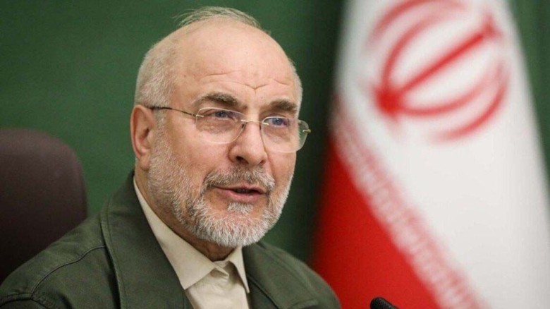 ইরানের চোরাবালিতে আটকা পড়েছেন ট্রাম্প