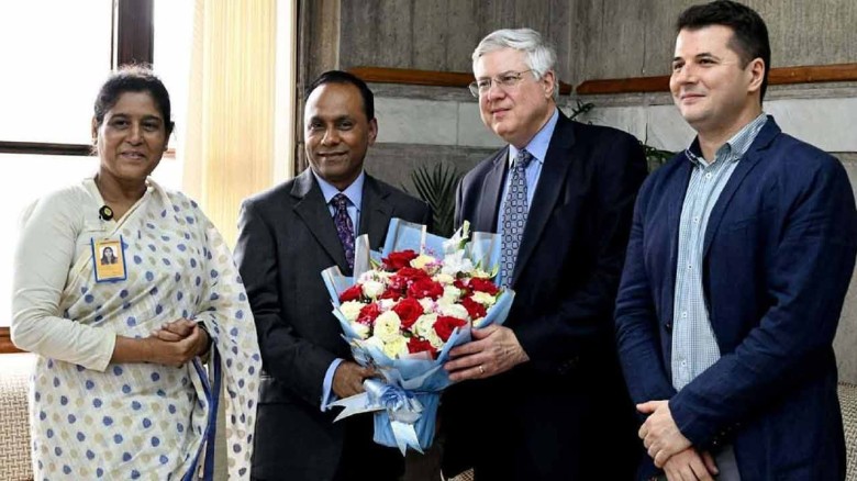 ডেপুটি স্পিকারের সঙ্গে আইএফইএস প্রতিনিধি দলের সাক্ষাৎ