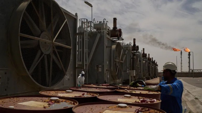 জ্বালানি তেলের দামে অস্থিরতা: ব্যারেলপ্রতি ১১৬ ডলার ছাড়াল