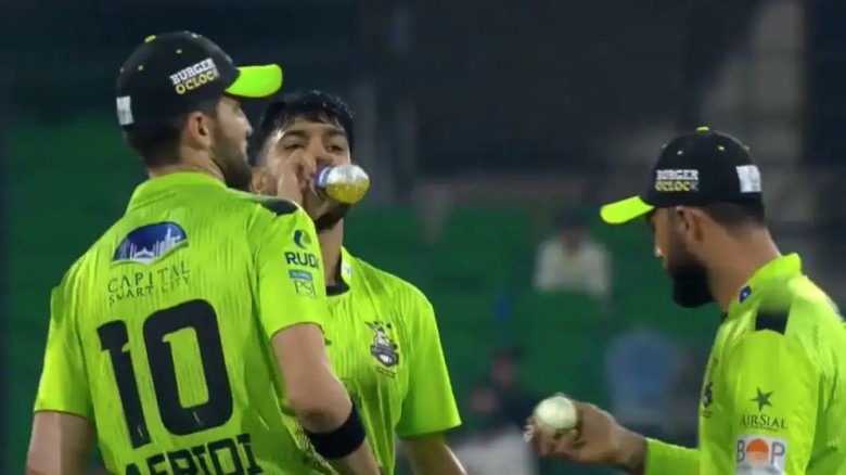 পাকিস্তানের ক্রিকেটে নতুন বিতর্ক, খেসারত দিতে হলো মোস্তাফিজের দলকে