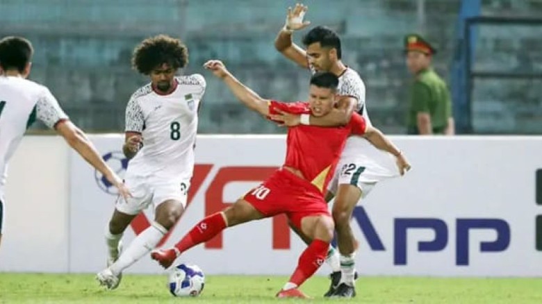 সিঙ্গাপুরের কাছে হেরে এশিয়ান কাপ মিশন শেষ বাংলাদেশের