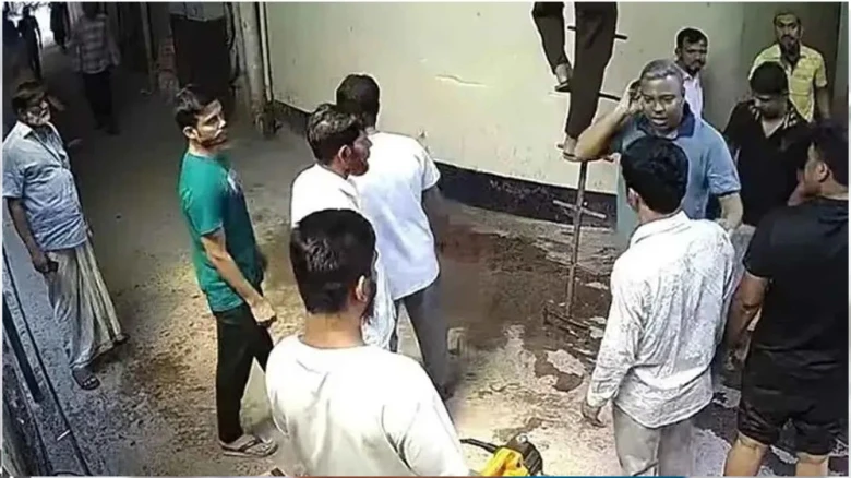 ডা. কামরুলের হাসপাতালে চাঁদাবাজি: মূলহোতা যুবদল নেতা মঈনসহ গ্রেফতার ৭