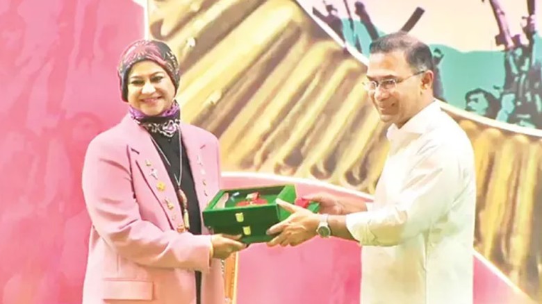 স্বাধীনতা পুরস্কার পেলেন টিটি কিংবদন্তি জোবেরা রহমান লিনু