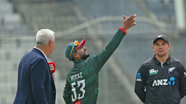 টস হেরে ফিল্ডিংয়ে বাংলাদেশ, একাদশে তিন পেসার