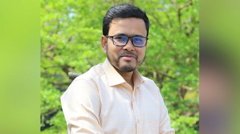 পরিশ্রম বিফলে যায় না: বর্গাচাষির ছেলের বিসিএস জয়ের গল্প