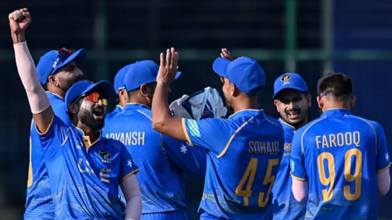 পাঁচ ক্রিকেটারকে নাগরিকত্ব দিল আরব আমিরাত: নেপালের বিপক্ষে অভিষেক আজ