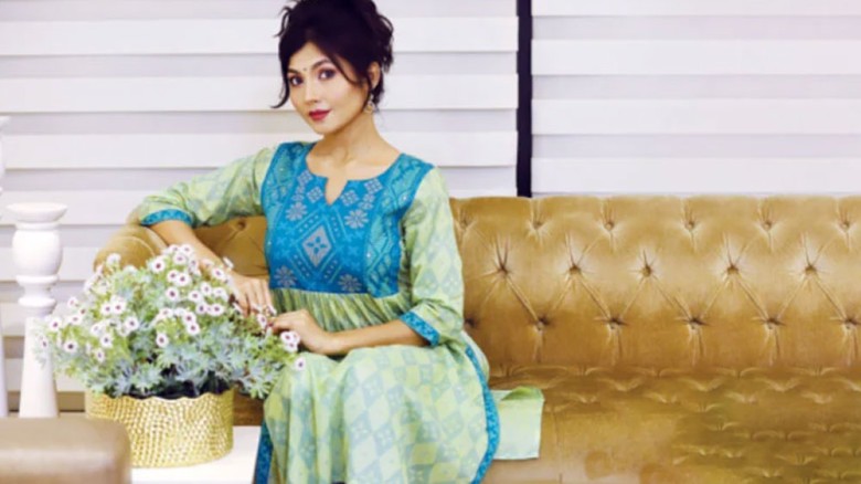 গরমে স্বস্তির পোশাক: আরাম আর স্টাইলের মেলবন্ধন