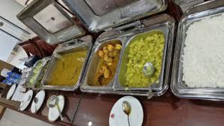 প্রধানমন্ত্রীর কার্যালয়ে খাবারের বাজেট কমল ৫ গুণ