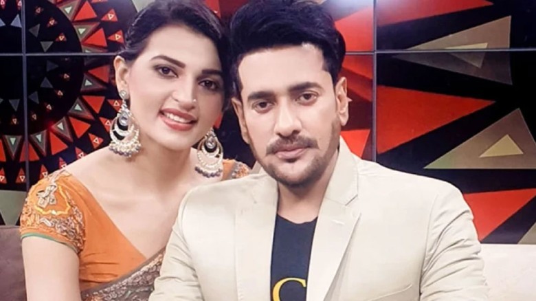 নিজেদের গল্পে অনন্ত-বর্ষা