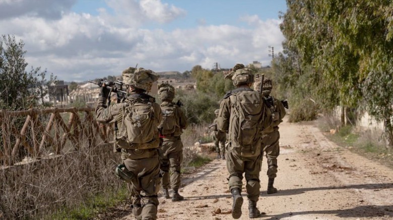 লেবাননে ইসরাইলি সেনাদের ব্যাপক লুটপাট