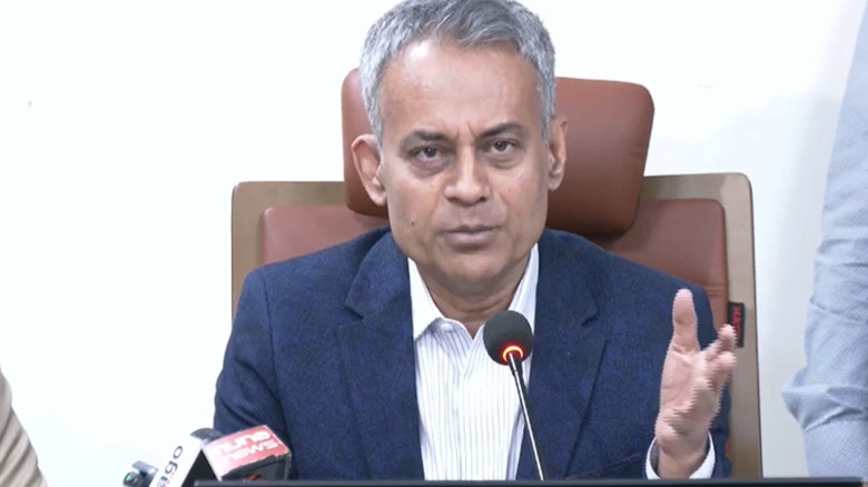 এখনই বাড়ছে না রেল ও নৌ পরিবহনের ভাড়া