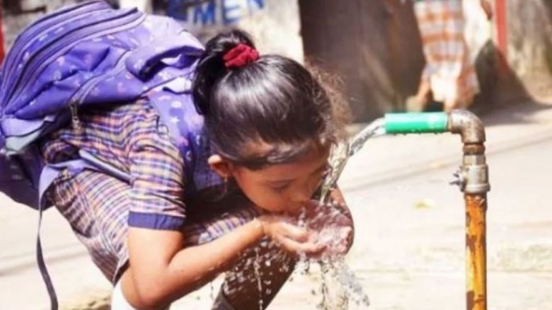 দেশে চলমান তাপপ্রবাহ নিয়ে দুঃসংবাদ দিলো আবহাওয়া অফিস