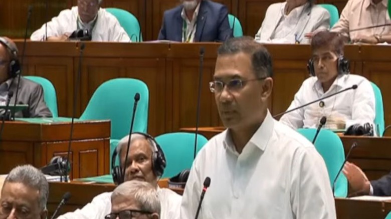 জ্বালানি সমস্যা মোকাবিলায় সংসদীয় কমিটি গঠন প্রধানমন্ত্রীর