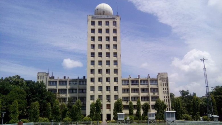 তাপপ্রবাহের মাঝে বৃষ্টির পূর্বাভাস, কমতে পারে তাপমাত্রা