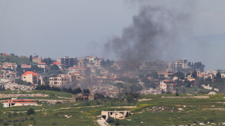 লেবাননে ইসরাইলি বিমান হামলায় নিহত ৬