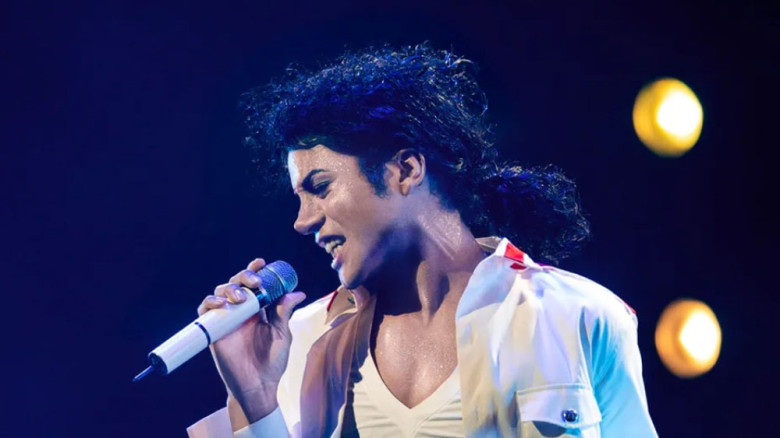 আয়ের রেকর্ড ভেঙে বক্স অফিসের শীর্ষে ‘মাইকেল’