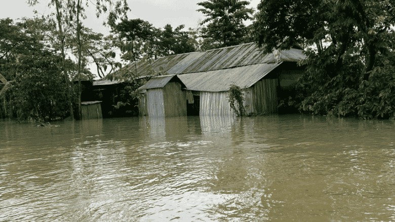 মৌলভীবাজারে ৫ শতাধিক পরিবার পানিবন্দি