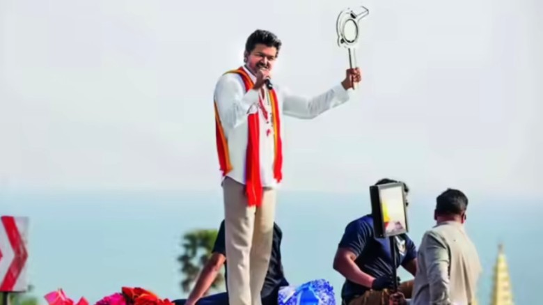 বিধানসভা নির্বাচনে চমক দেখাতে যাচ্ছে থালাপতি বিজয়ের দল!