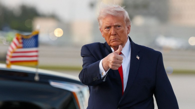 ইরানকে আত্মসমর্পণ করতে হবে: ট্রাম্পের কঠোর হুঁশিয়ারি