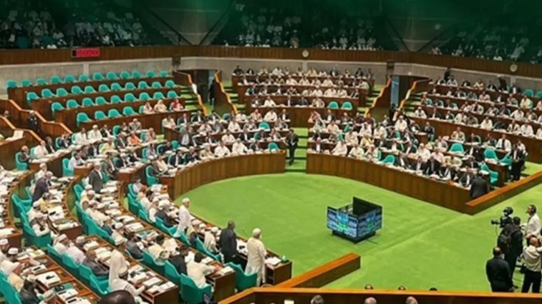 বিরোধী দলের আপত্তির মুখেই সংসদে পাশ হল দুই বিল