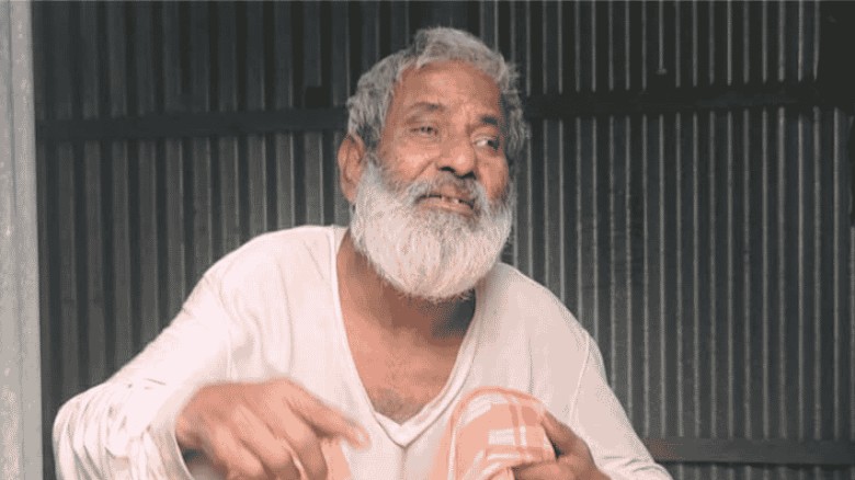 ছেলে-পুত্রবধূর চক্রান্তে নিঃস্ব বৃদ্ধ বাবার মানবেতর জীবন