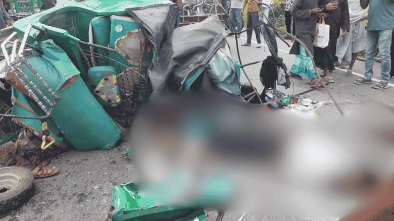 মুক্তাগাছায় সড়ক দুর্ঘটনায় ৩ জন নিহত