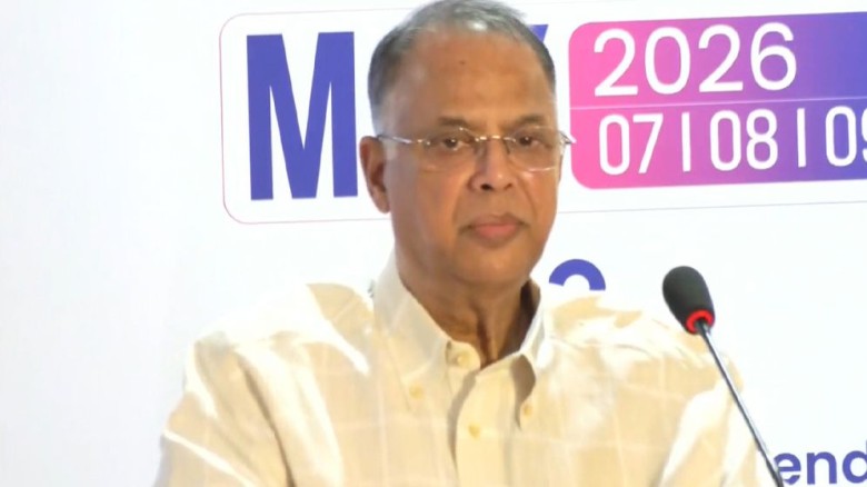 ঢাকায় বিদ্যুতের চাপ কমাতে প্রতিটি বাসায় সোলার প্যানেল বসাবে সরকার