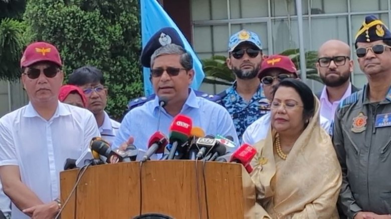 বগুড়ায় আন্তর্জাতিক বিমানবন্দর ও বিমানঘাঁটির কার্যক্রম শুরু