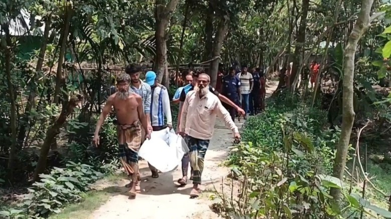 জামালপুরে স্বামীর ঋণের চাপে গৃহবধূর আত্মহত্যা