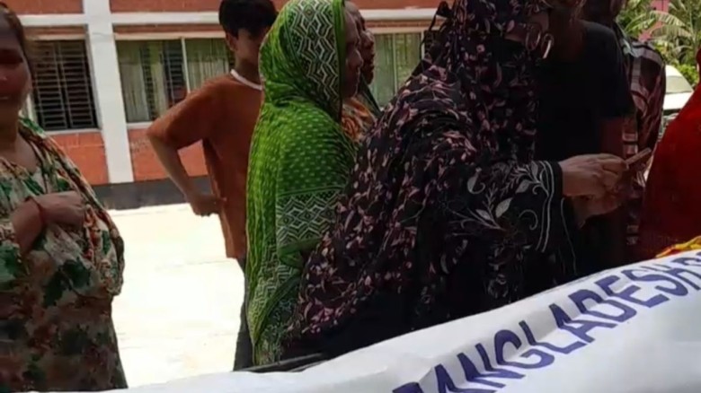 ভাঙ্গায় গৃহবধূর ঝুলন্ত মরদেহ উদ্ধার