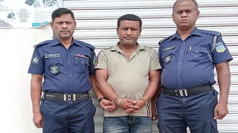 সরিষাবাড়ীতে কলেজছাত্রীকে ধর্ষণ, সহযোগী গ্রেফতার