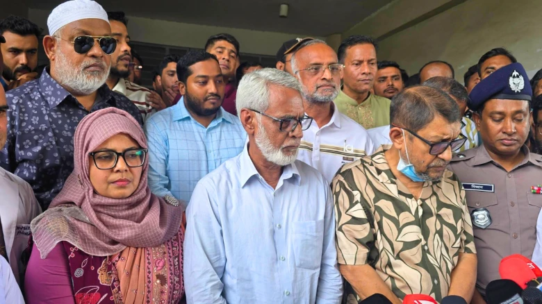 জুলাইয়ে এক লাখ স্বাস্থ্যকর্মী নিয়োগ, ৮০ শতাংশই নারী: স্বাস্থ্যমন্ত্রী