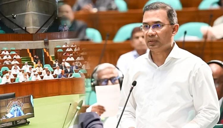 প্রশাসনিক কাজে স্বচ্ছতা ও জবাবদিহি নিশ্চিত করতে হবে: প্রধানমন্ত্রী