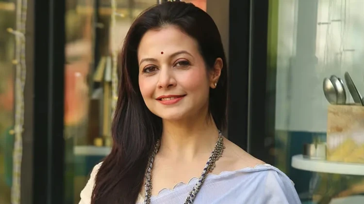 রাজ্যসভা থেকে ইস্তফা দিলেন কোয়েল মল্লিক