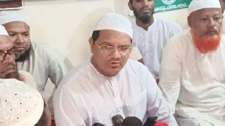 সীমান্তে পুশইন আন্তর্জাতিক আইন পরিপন্থি: চরমোনাই পীর