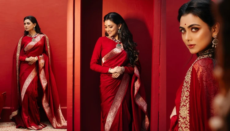 লাল শাড়িতে অনবদ্য ইধিকা পালের ফ্যাশন স্টেটমেন্ট