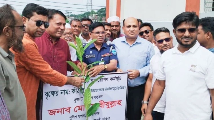 গোপালগঞ্জে বৃক্ষরোপণ কর্মসূচির শুভ উদ্বোধন
