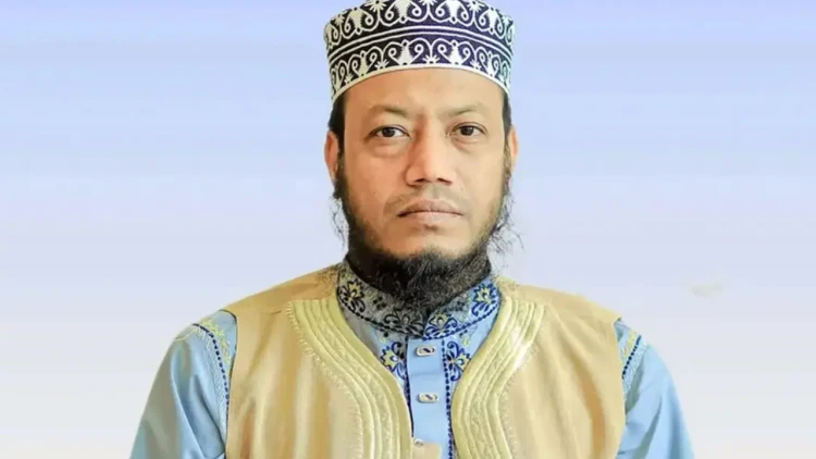 সিরাজগঞ্জ আদালতে আত্মসমর্পণ করতে যাচ্ছেন এমপি আমির হামজা