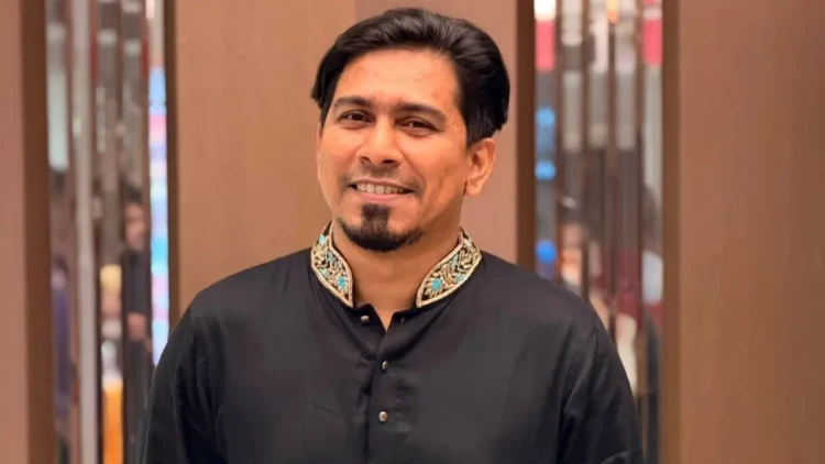 সুস্থ হয়ে চেনা ছন্দে ফিরছেন নির্মাতা কাজল আরেফিন অমি